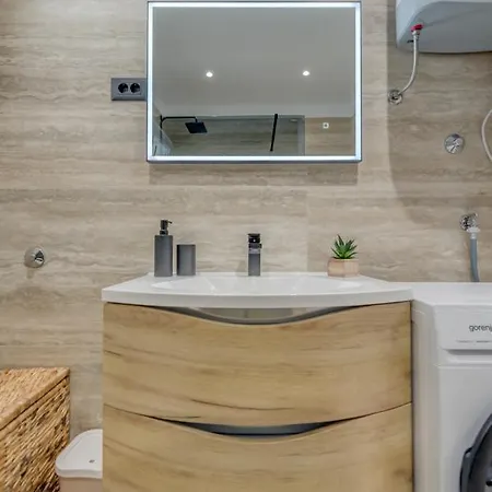 Luxury On The Lejlighed Trogir