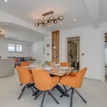 Apartament Luxury On The