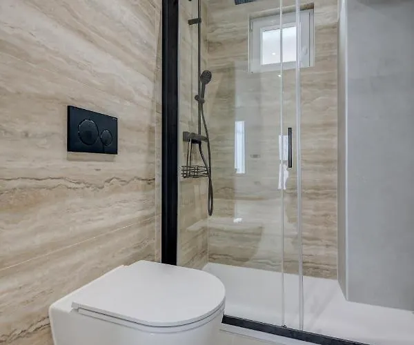 Daire Luxury On The Trogir